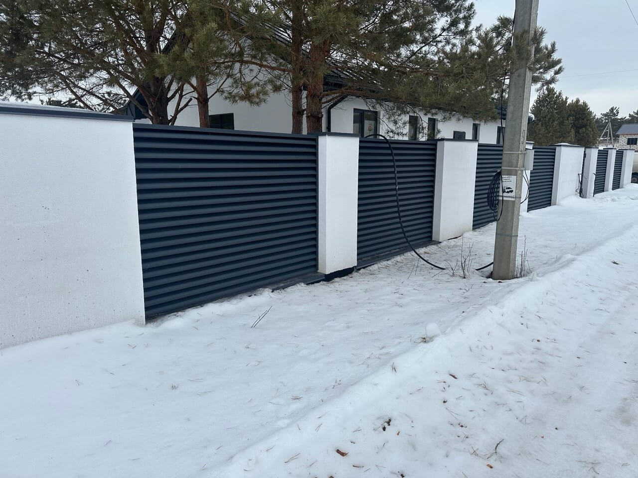 Забор-жалюзи 76м RAL7024/7024 Серый Графит двусторонний МАТТЕ фото 3 в Севастополе
