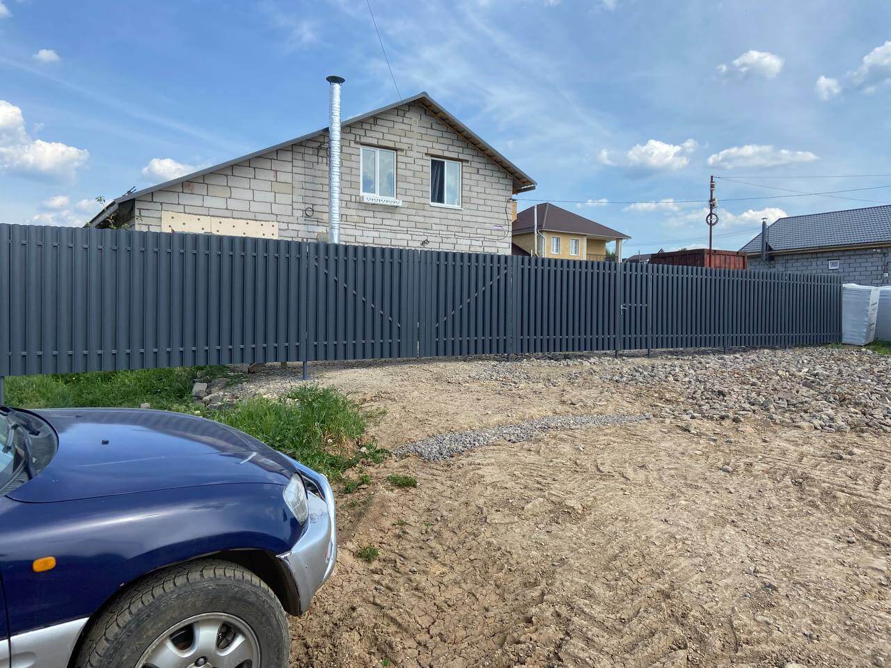 Забор из евроштакетника 16м RAL7024 Серый Графит фото 5 в Севастополе