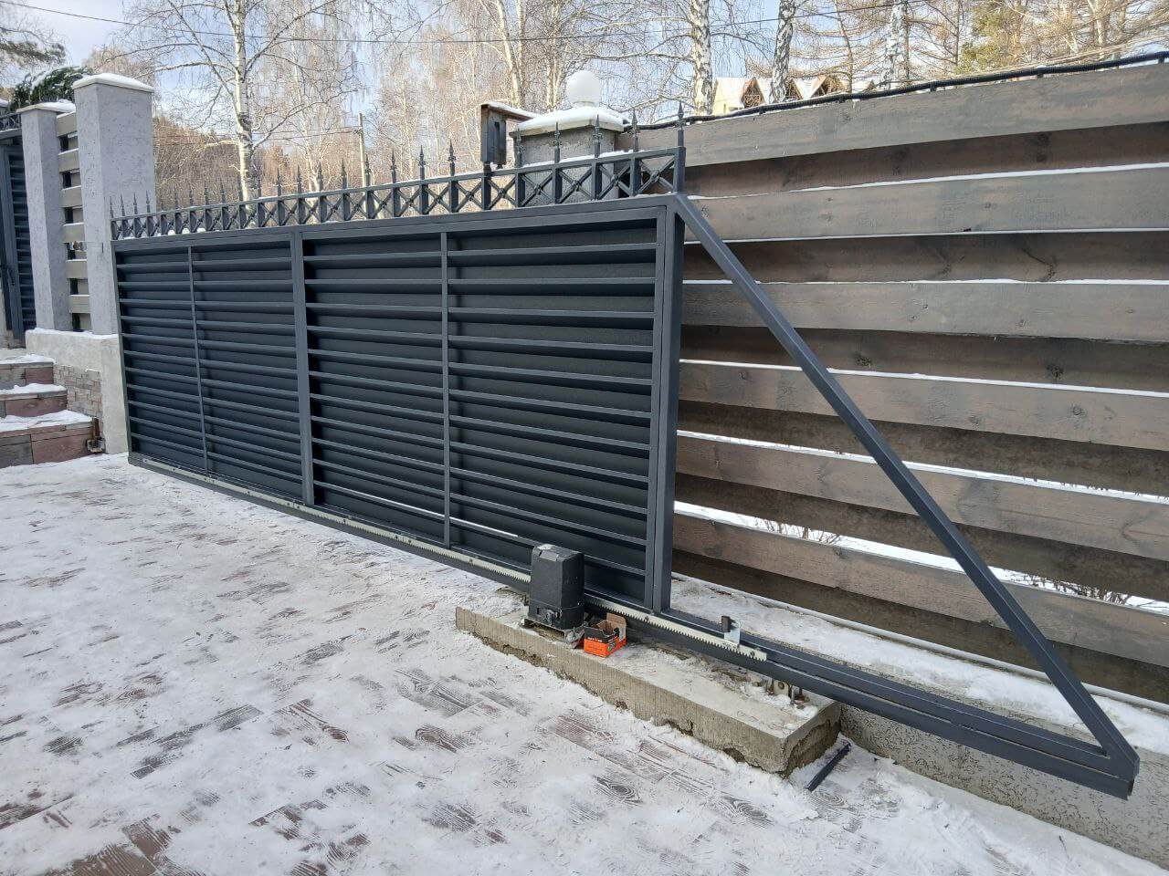 Входная группа из ламелей Хай-Тек RAL7024/7024 Серый Графит двусторонний МАТТЕ фото 23 в Севастополе